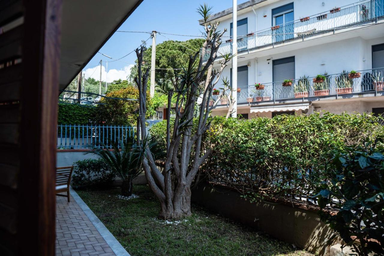 Acquamarina Luxury House Villa Aci Castello Exterior photo
